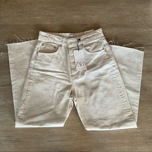 NWT ZARA Straight Leg Cream Pants